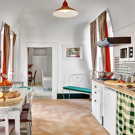 La Dimora 2: Relax&sea View Holiday home *