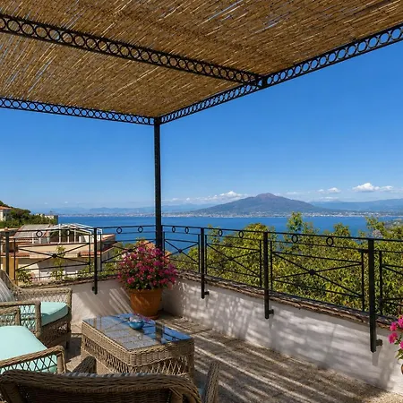 La Dimora 2: Relax&sea View